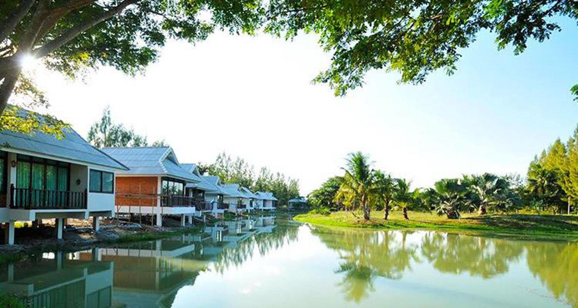 The Grand Jamjuree Resort ลำพูน ภายนอก รูปภาพ